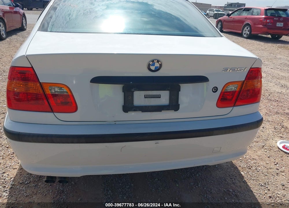 2004 BMW 325I VIN: WBAET37494NJ82312