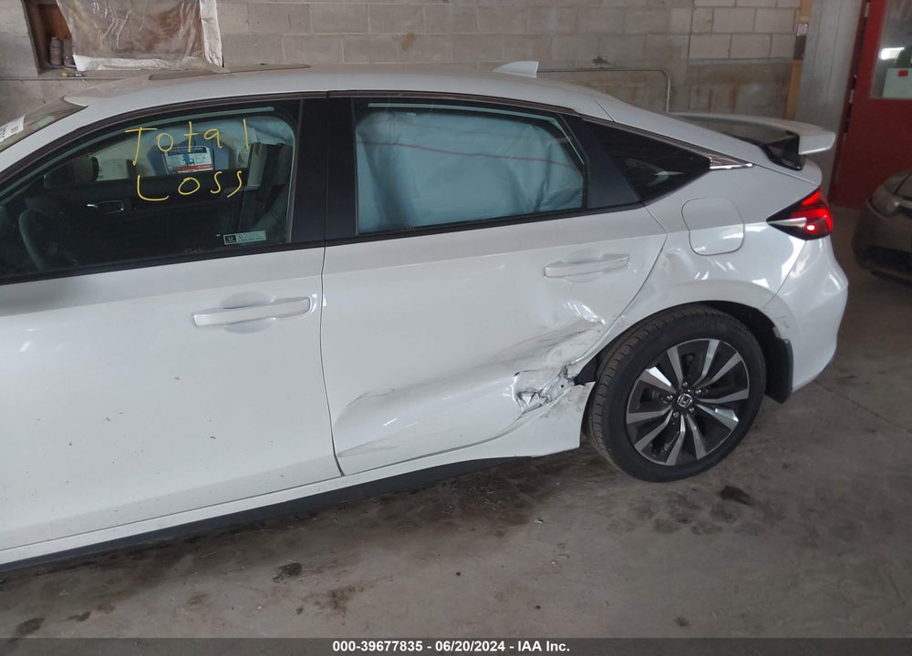 2024 HONDA CIVIC EX-L VIN: 19XFL1H7XRE020396
