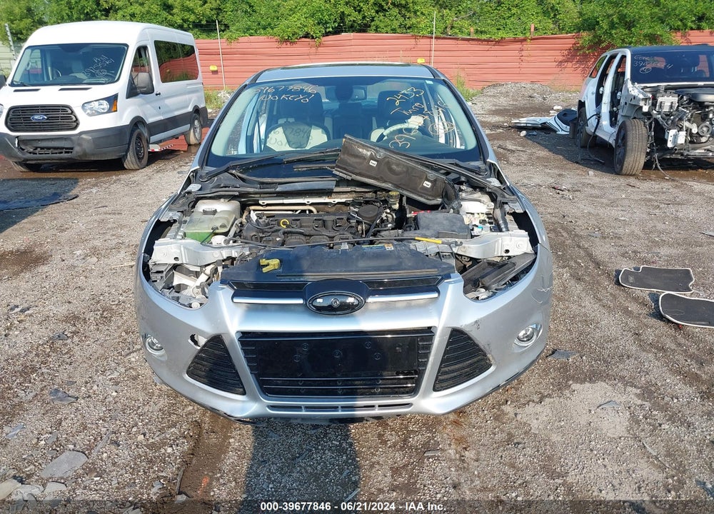 2012 FORD FOCUS VIN: 1FAHP3J21CL352433