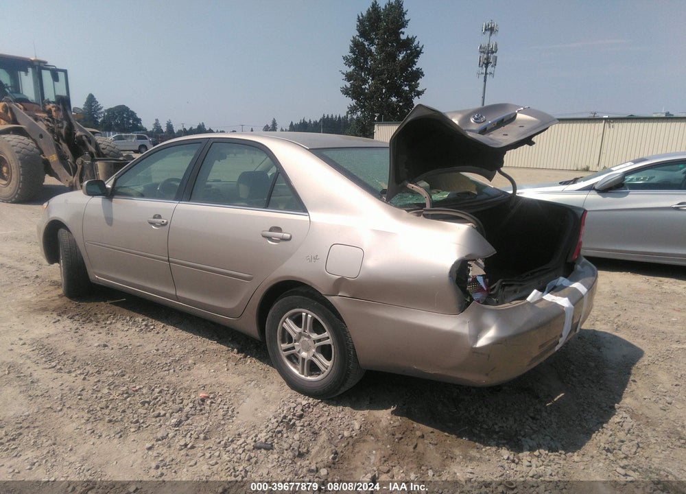 2002 TOYOTA CAMRY LE VIN: JTDBE32K820065692