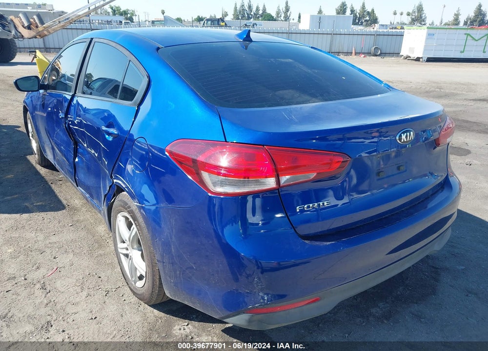 2017 KIA FORTE LX VIN: 3KPFL4A74HE114008