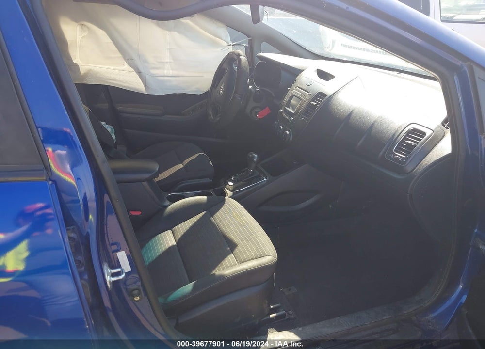 2017 KIA FORTE LX VIN: 3KPFL4A74HE114008