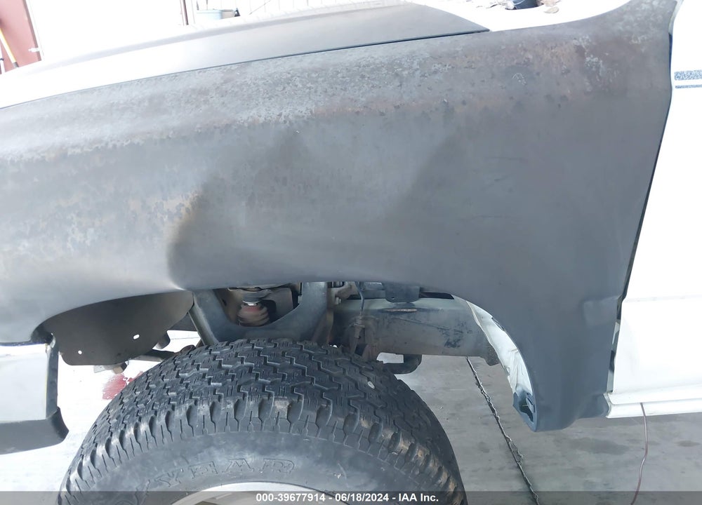 1995 TOYOTA 4RUNNER VN39 SR5 VIN: JT3VN39W2S8079471