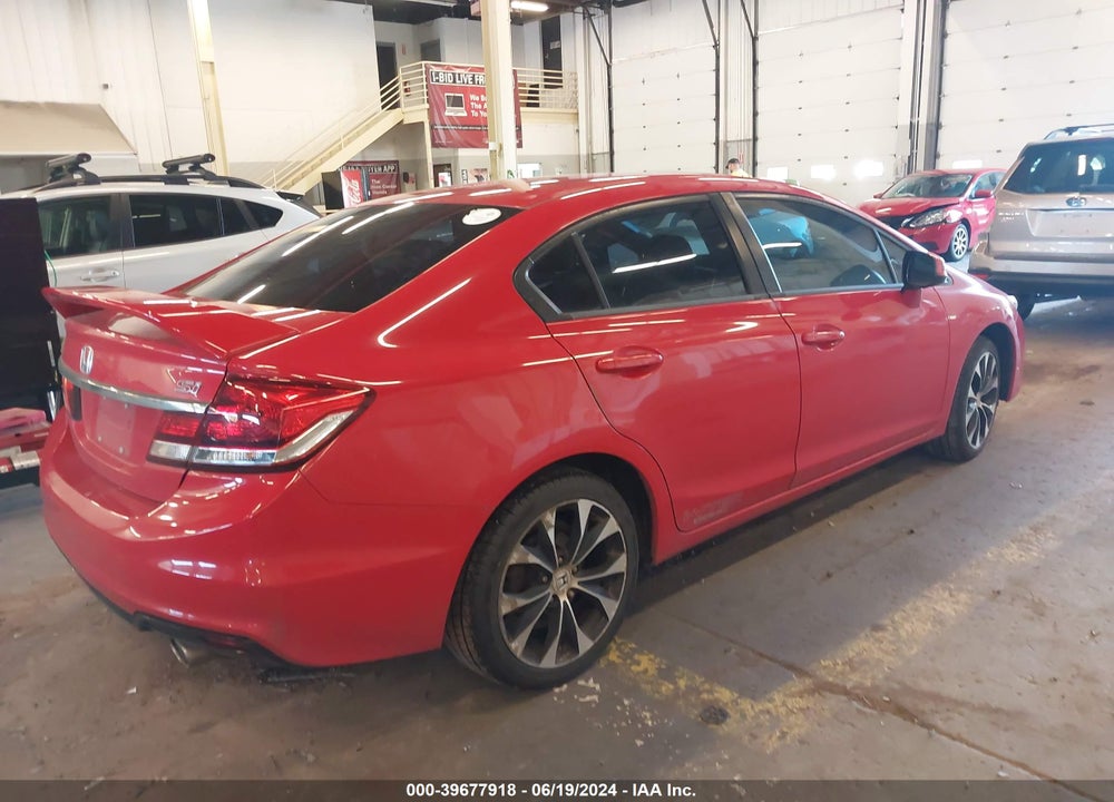 2013 HONDA CIVIC SI VIN: 2HGFB6E52DH705297