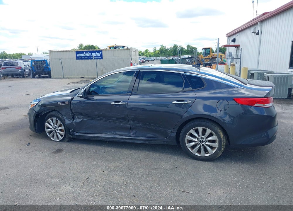 2018 KIA OPTIMA EX VIN: 5XXGU4L34JG227790