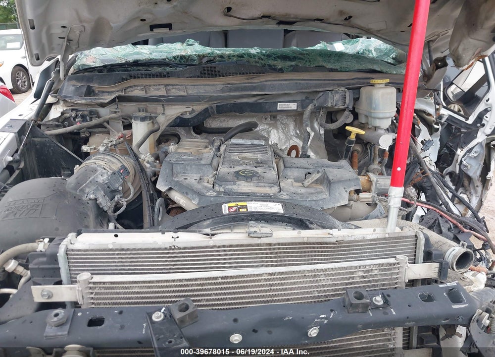 2018 RAM 5500 CHASSIS TRADESMAN/SLT VIN: 3C7WRMBL1JG234002