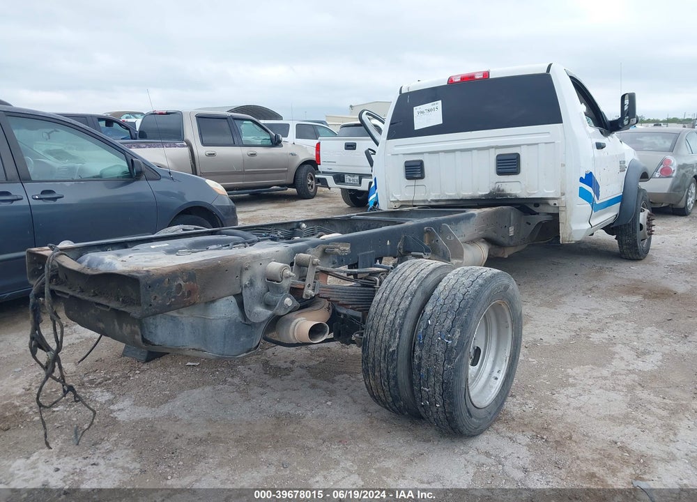 2018 RAM 5500 CHASSIS TRADESMAN/SLT VIN: 3C7WRMBL1JG234002