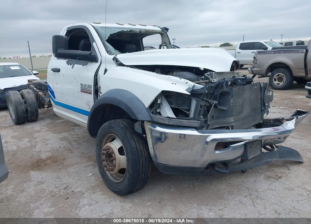 2018 RAM 5500 CHASSIS TRADESMAN/SLT VIN: 3C7WRMBL1JG234002