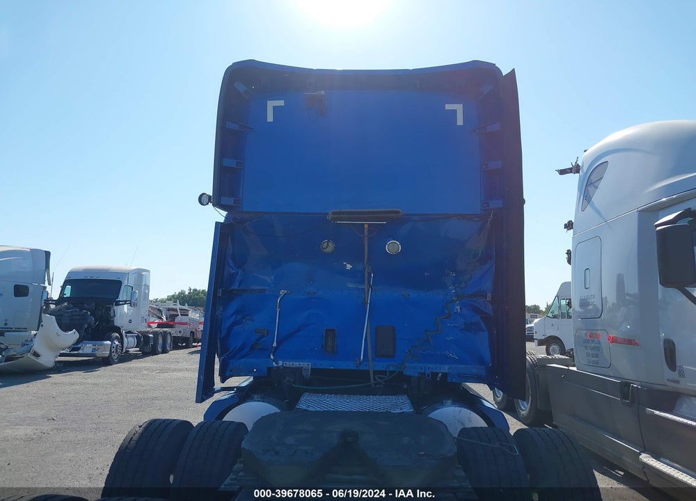 2015 KENWORTH CONSTRUCTION T680 VIN: 1XKYD49X8FJ428937