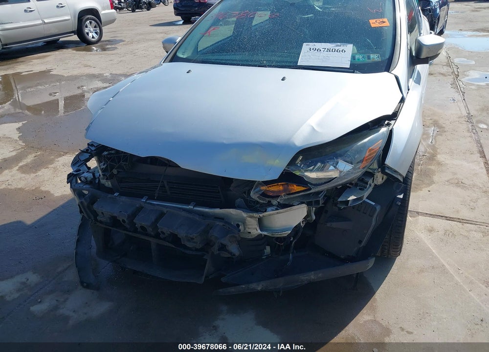 2013 FORD FOCUS TITANIUM VIN: 1FADP3N22DL264176