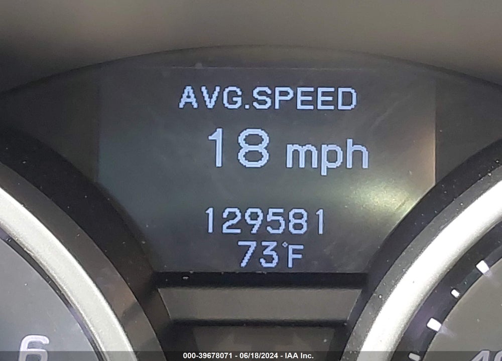 2013 ACURA TL 3.5 VIN: 19UUA8F23DA002445