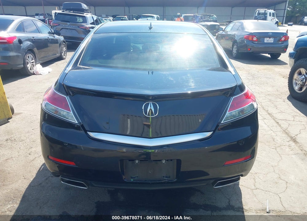 2013 ACURA TL 3.5 VIN: 19UUA8F23DA002445
