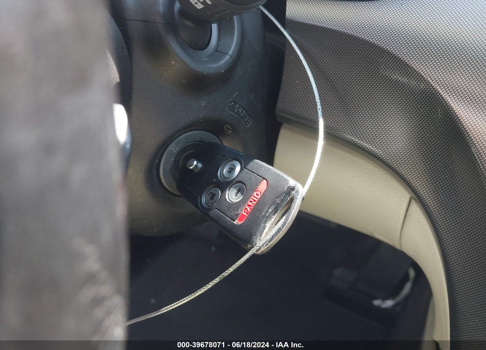 2013 ACURA TL 3.5 VIN: 19UUA8F23DA002445