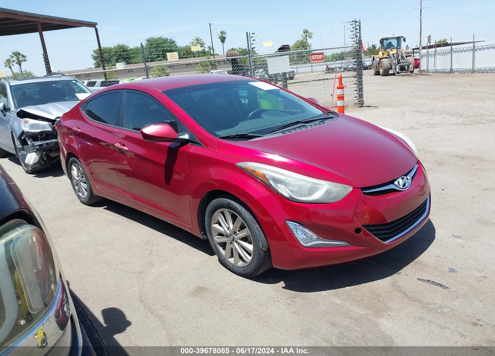 2014 HYUNDAI ELANTRA VIN: 5NPDH4AE3EH539363