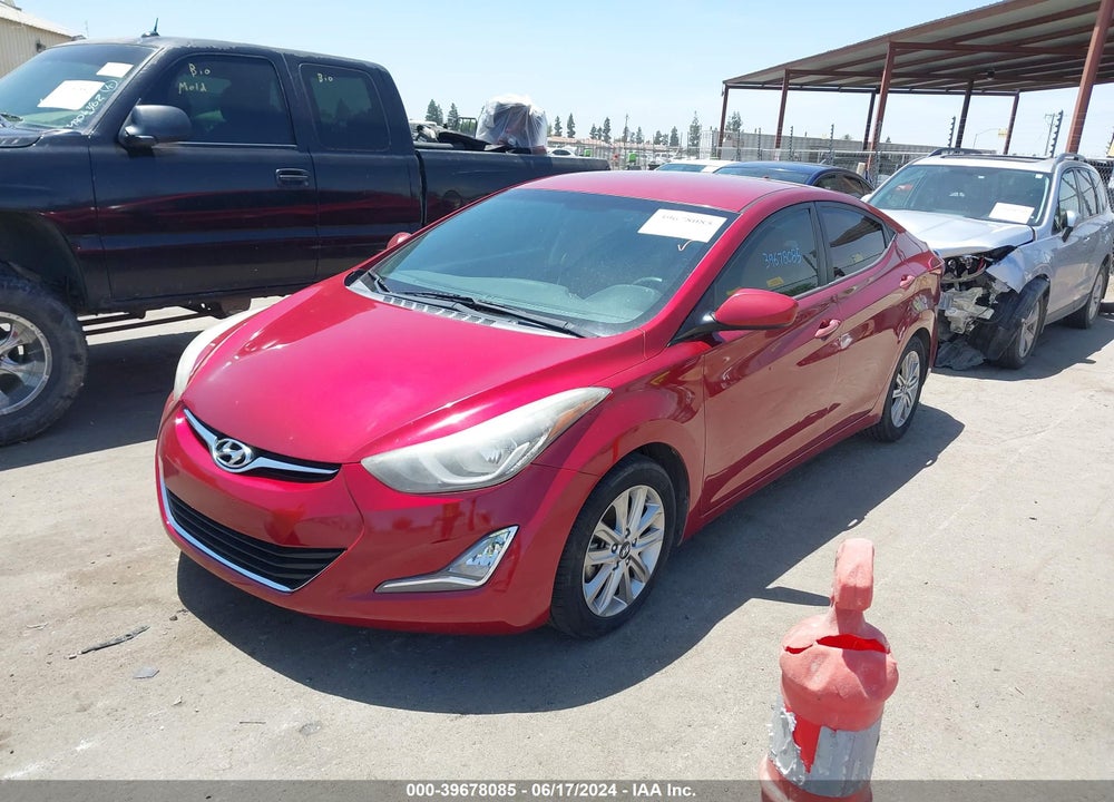 2014 HYUNDAI ELANTRA VIN: 5NPDH4AE3EH539363