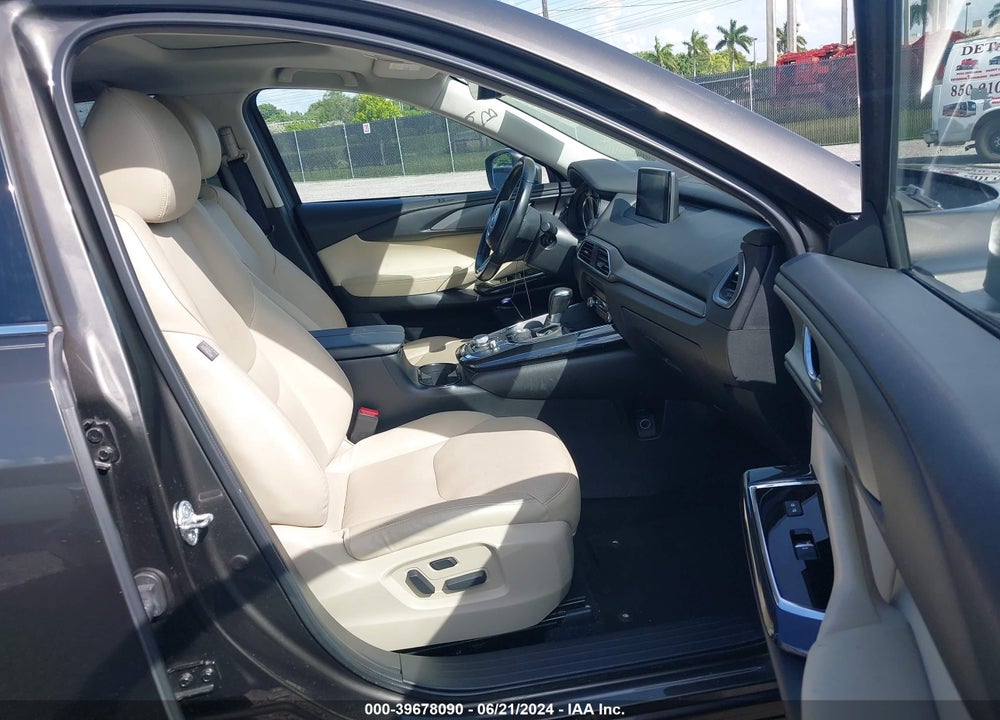 2019 MAZDA CX-9 TOURING VIN: JM3TCACY6K0304696