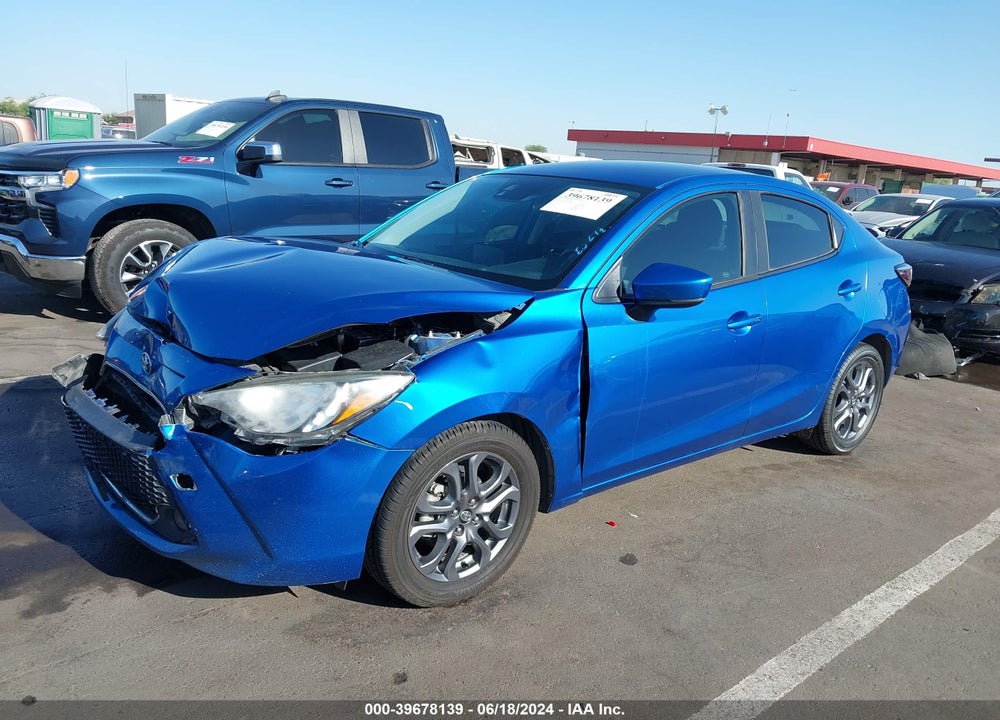 2019 TOYOTA YARIS LE VIN: 3MYDLBYV3KY516139
