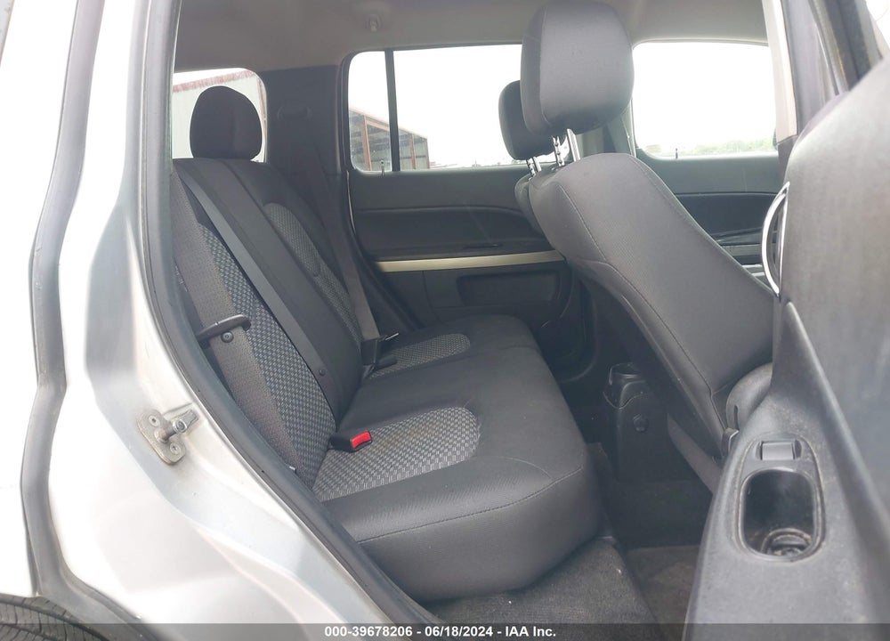 2010 CHEVROLET HHR LT VIN: 3GNBABDB9AS566589
