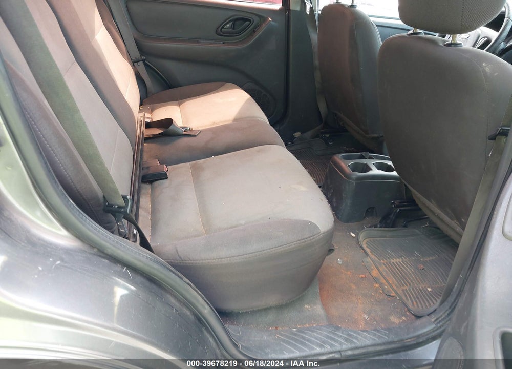 2004 FORD ESCAPE XLS VIN: 1FMYU02B74KA71840