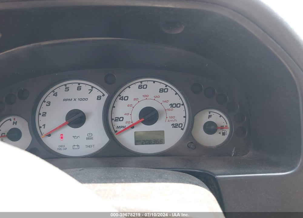 2004 FORD ESCAPE XLS VIN: 1FMYU02B74KA71840