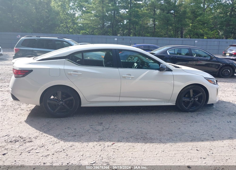 2024 NISSAN SENTRA SR XTRONIC CVT VIN: 3N1AB8DV9RY252094