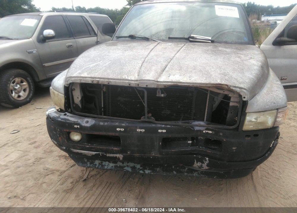 1999 DODGE RAM 1500 VIN: 3B7HC13Y9XG168307