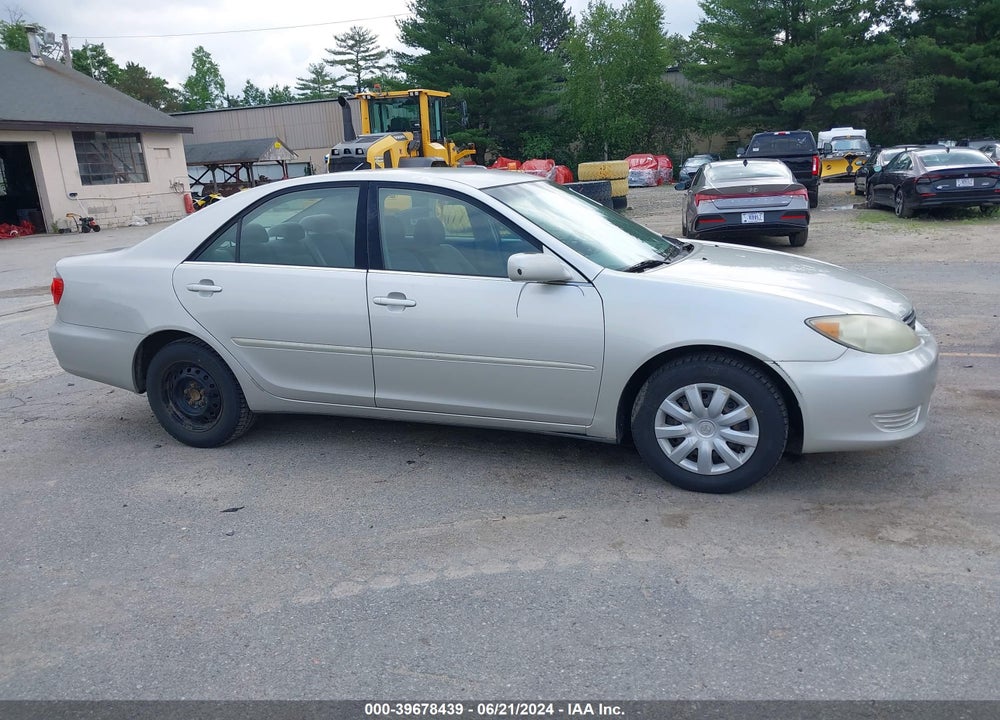2005 TOYOTA CAMRY LE VIN: 4T1BE32K85U945431