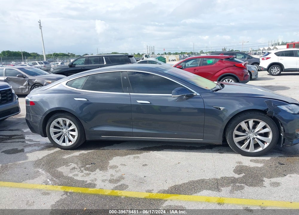 2018 TESLA MODEL S 100D/75D/P100D VIN: 5YJSA1E22JF249702
