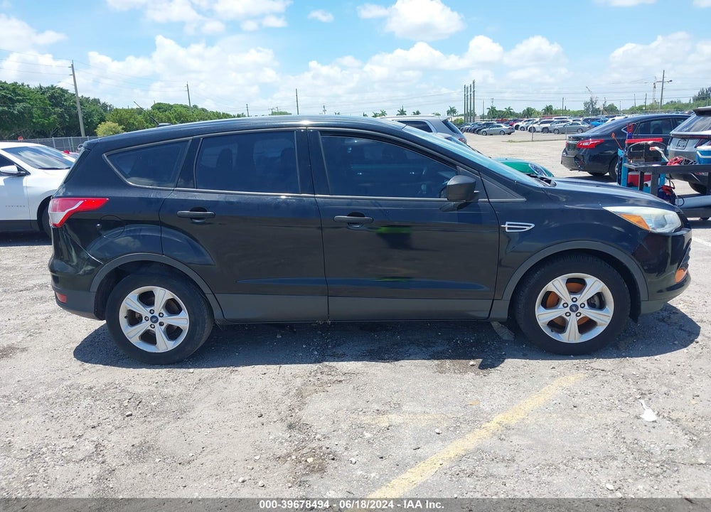 2016 FORD ESCAPE S VIN: 1FMCU0F72GUB30933