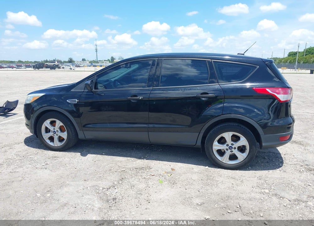 2016 FORD ESCAPE S VIN: 1FMCU0F72GUB30933