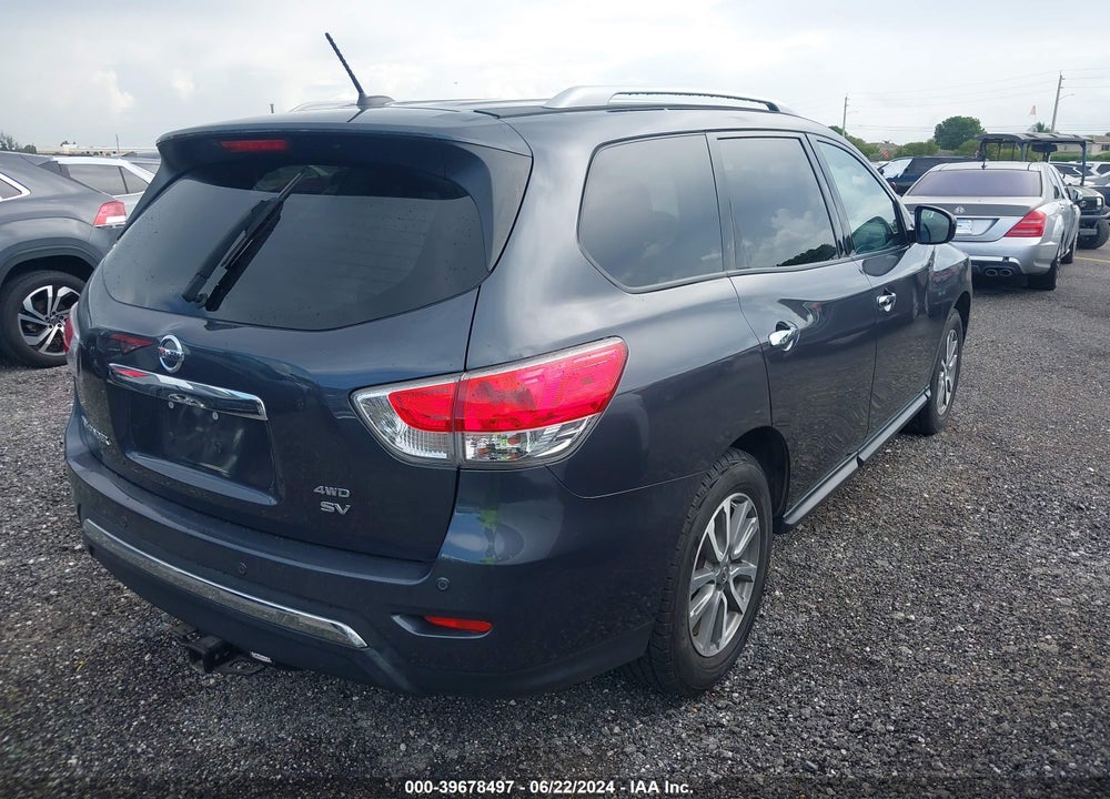 2013 NISSAN PATHFINDER SV VIN: 5N1AR2MM5DC639655