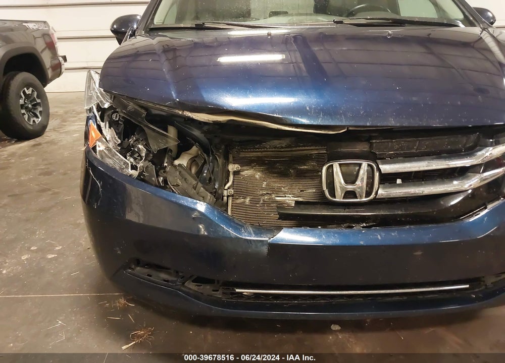 2015 HONDA ODYSSEY EX-L VIN: 5FNRL5H66FB090267