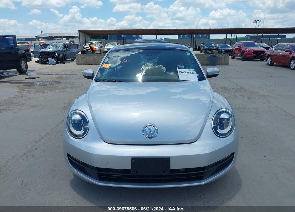 2016 VOLKSWAGEN BEETLE 1.8T SEL VIN: 3VWJ07AT2GM617619