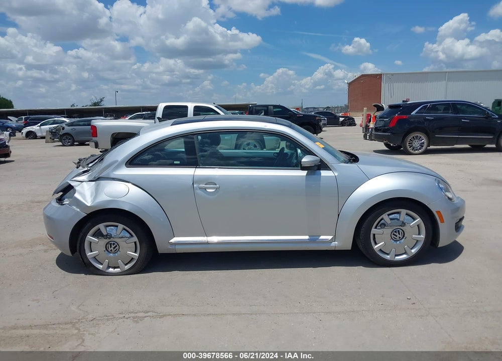 2016 VOLKSWAGEN BEETLE 1.8T SEL VIN: 3VWJ07AT2GM617619