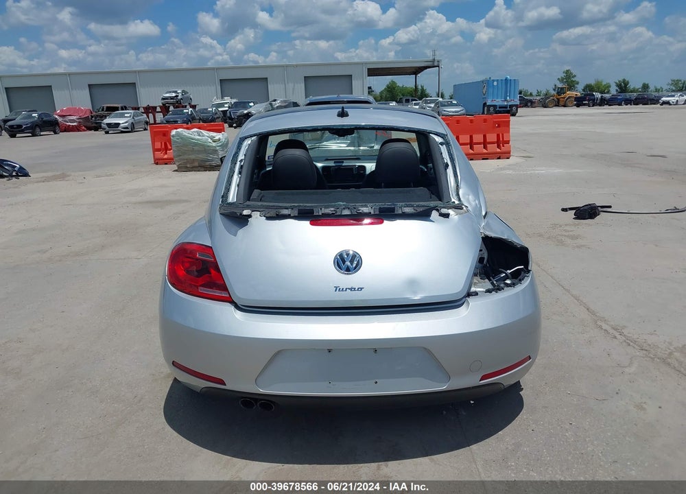 2016 VOLKSWAGEN BEETLE 1.8T SEL VIN: 3VWJ07AT2GM617619