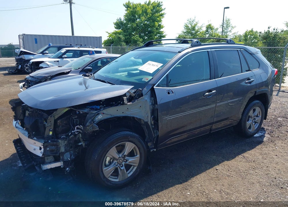 2024 TOYOTA RAV4 XLE VIN: 2T3P1RFV2RC410005
