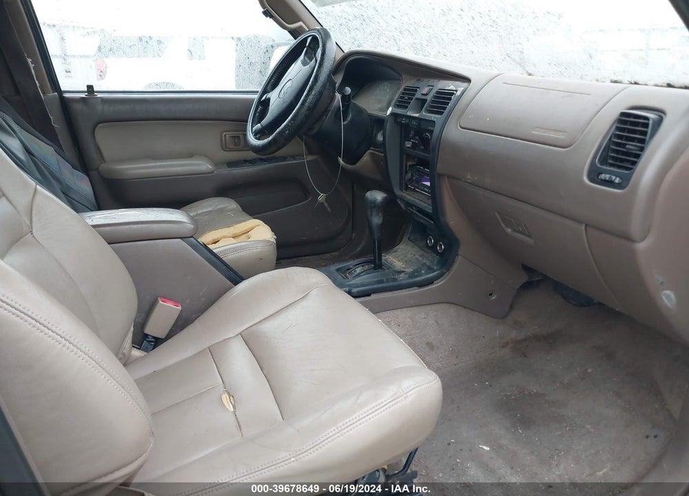 1999 TOYOTA 4RUNNER SR5 V6 VIN: JT3GN86R3X0125657