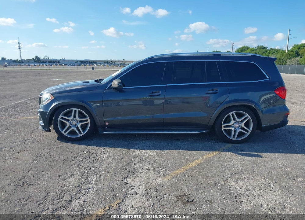 2014 MERCEDES-BENZ GL 550 4MATIC VIN: 4JGDF7DE0EA312122