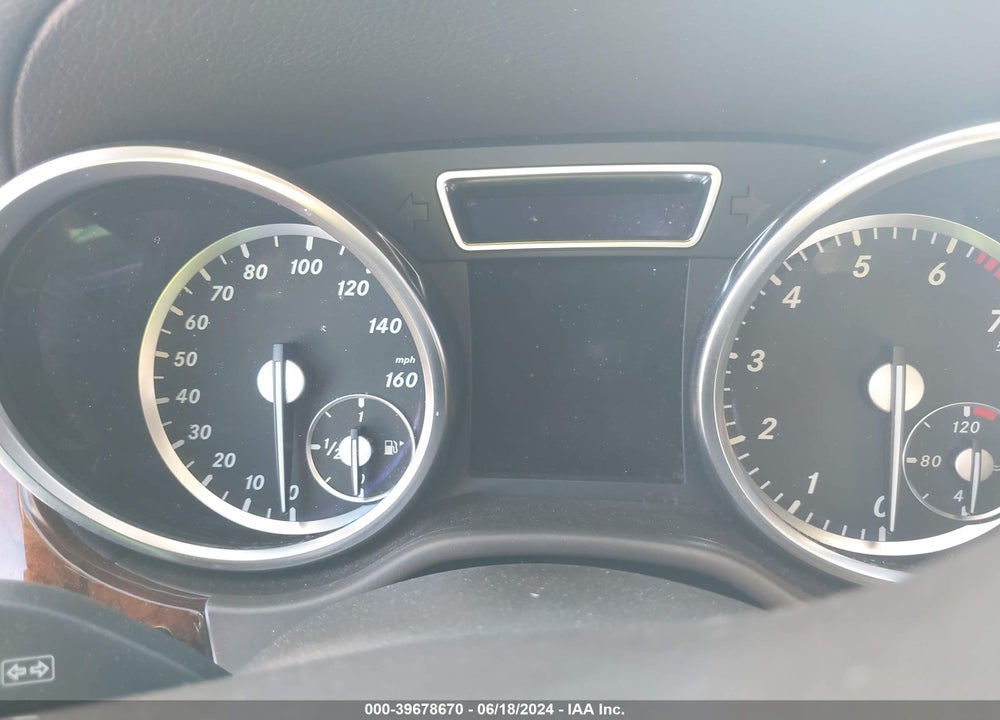 2014 MERCEDES-BENZ GL 550 4MATIC VIN: 4JGDF7DE0EA312122
