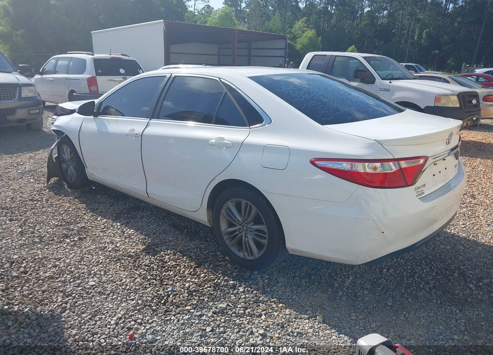 2015 TOYOTA CAMRY SE VIN: 4T1BF1FK6FU102728