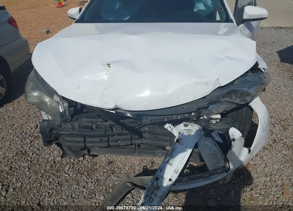2015 TOYOTA CAMRY SE VIN: 4T1BF1FK6FU102728