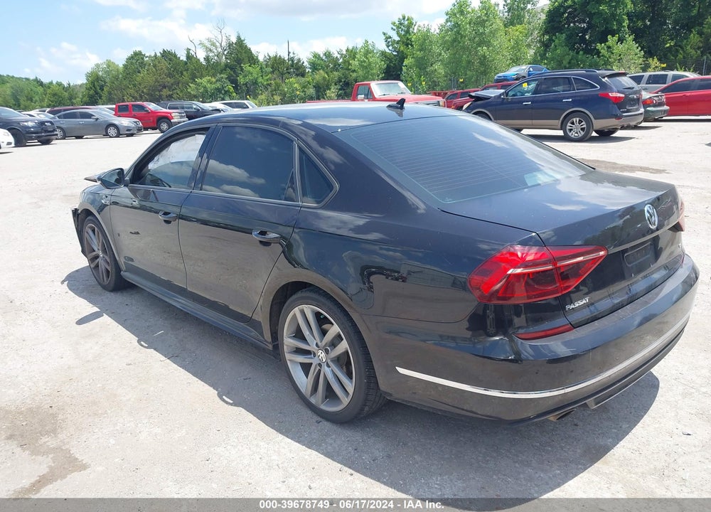 2018 VOLKSWAGEN PASSAT 2.0T R-LINE/2.0T S VIN: 1VWAA7A39JC032445