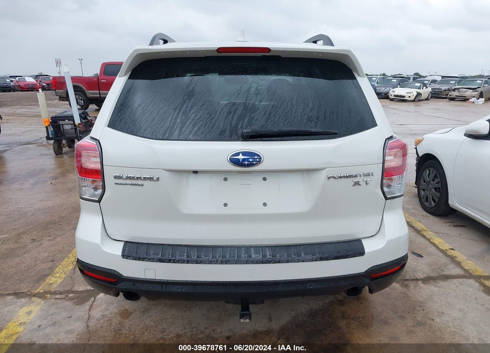 2018 SUBARU FORESTER 2.0XT TOURING VIN: JF2SJGWC9JH467437