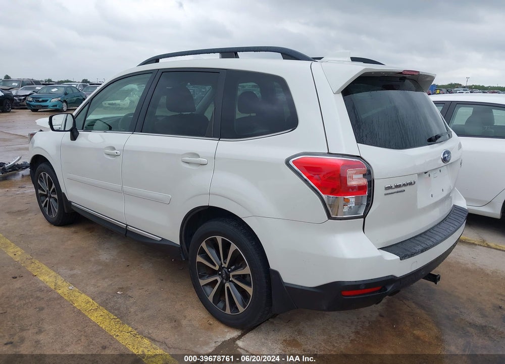2018 SUBARU FORESTER 2.0XT TOURING VIN: JF2SJGWC9JH467437