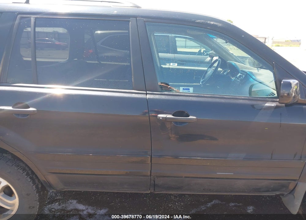 2005 HONDA PILOT EX-L VIN: 2HKYF185X5H540151
