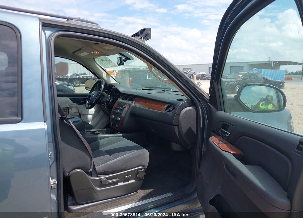 2008 CHEVROLET AVALANCHE 1500 LT VIN: 3GNEC12088G212983