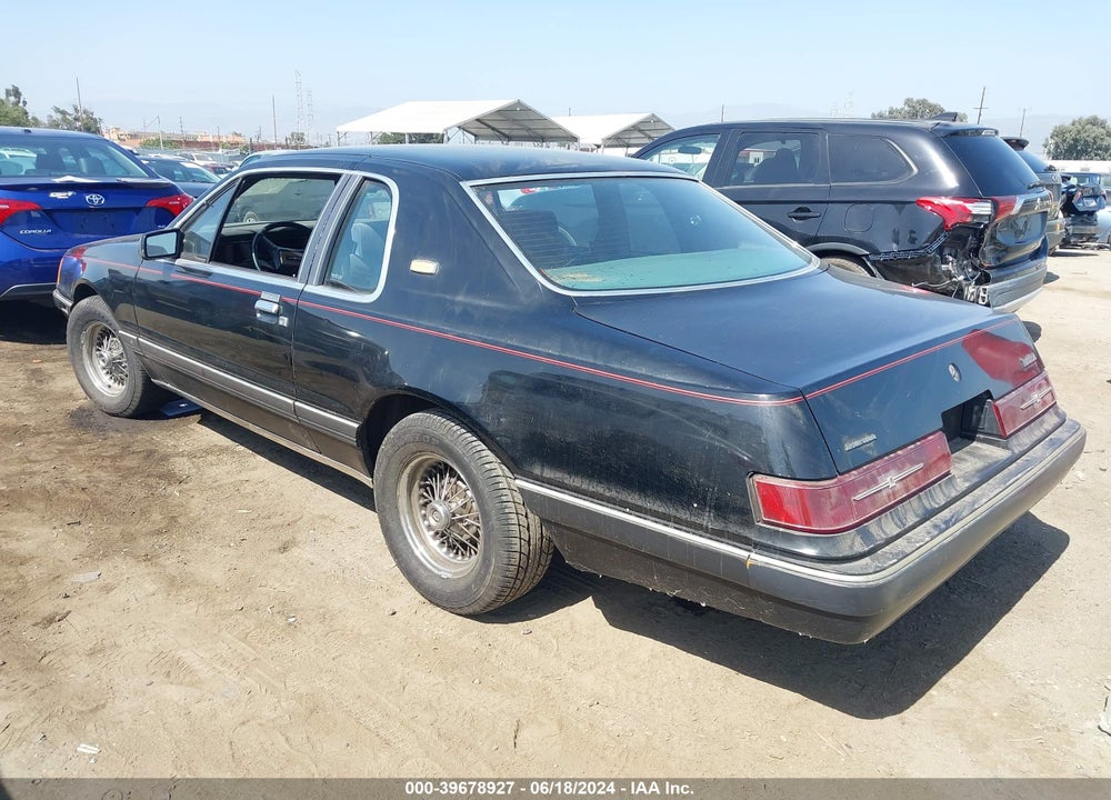 1983 FORD THUNDERBIRD VIN: 1FABP4639DH158704