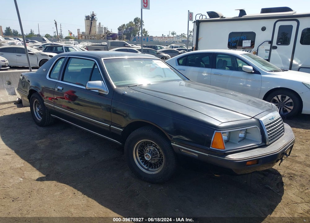 1983 FORD THUNDERBIRD VIN: 1FABP4639DH158704