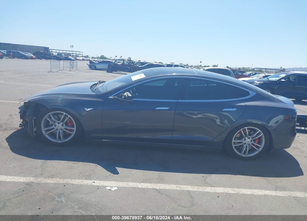 2015 TESLA MODEL S VIN: 5YJSA1S27FF087285