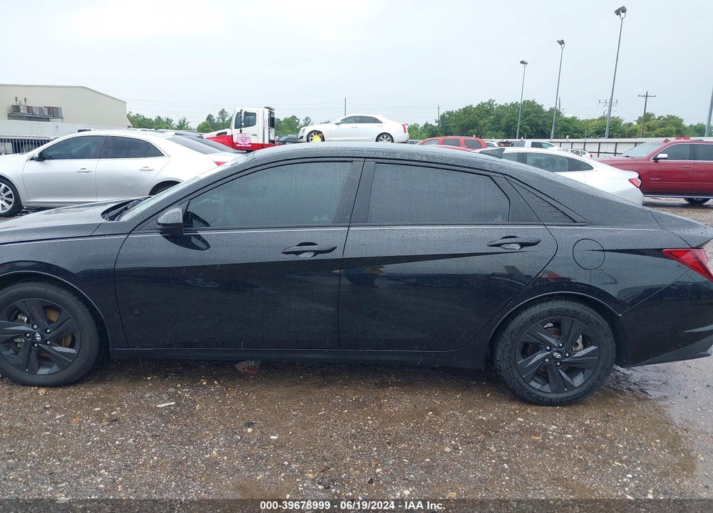 2021 HYUNDAI ELANTRA VIN: 5NPLM4AGXMH001444